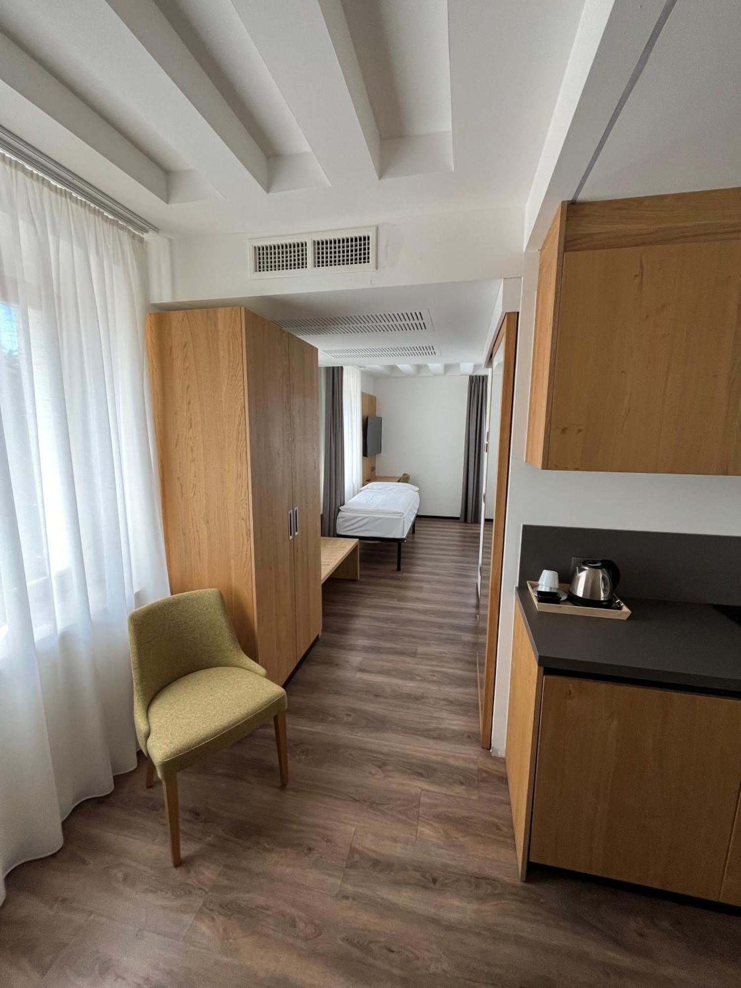 Hotel Belvedere Spiazzi Di Caprino Exterior foto